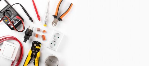 未経験OK！需要の高い電気設備工事で一生ものの技術を身につける